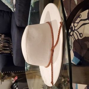 Time and Tru white and camel faux leather braided trim wide brim  fedora